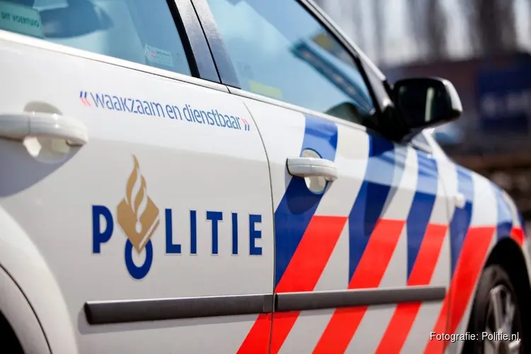 Verdachte heengezonden in onderzoek naar zwaargewonde man uit Hoorn; politie doet meerdere doorzoekingen