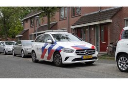 Nepagent probeert oplichting bij woonhuis in Zwaag, politie start zoektocht