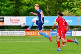 Plotseling scoort het gedegradeerde Kolping Boys er tegen Hollandia op los