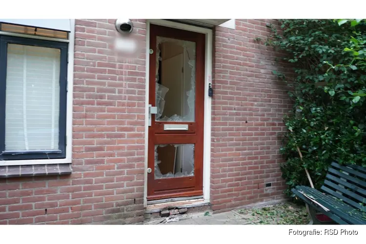 Woning in Hoorn beschadigd na explosie