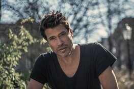 Sjors van der Panne duikt in het roerige leven van Jacques Brel