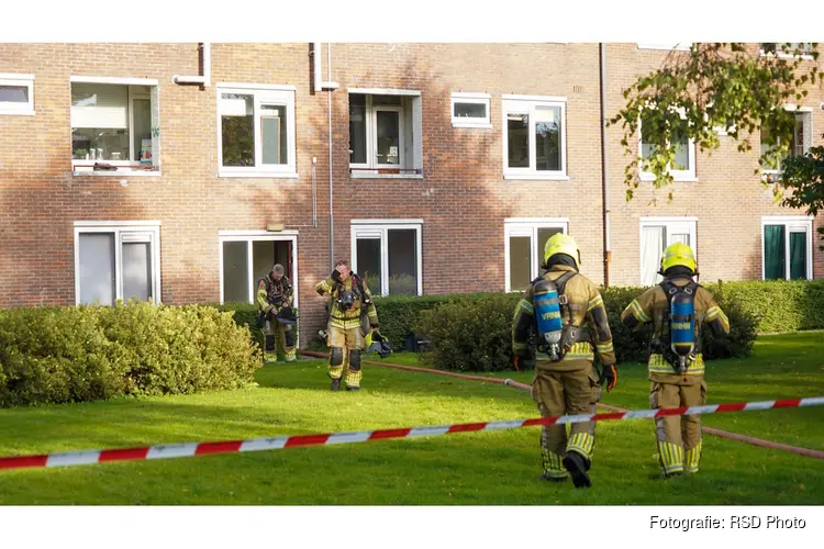 Meerdere woningen ontruimd na brand in flat