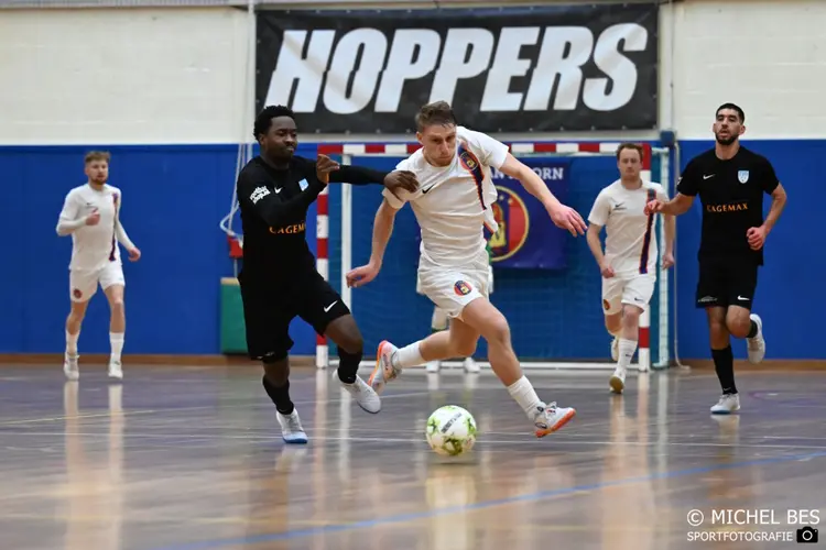 Sterk spelend HV Hoorn klopt ZVG Cagemax