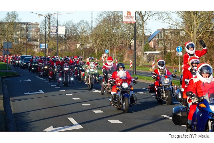 Santa Máxima-motortocht met 156 motoren haalt duizenden euro’s op voor zieke kinderen
