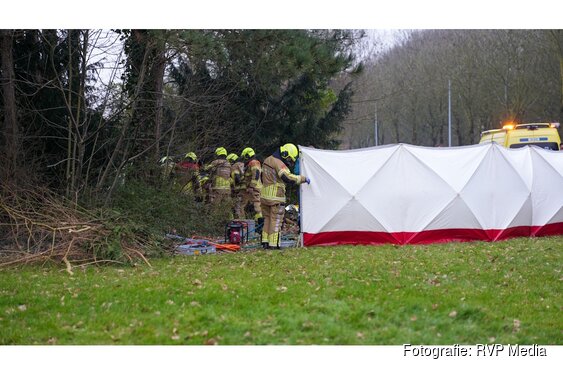 Ernstig ongeval op IJsselweg in Hoorn, twee traumahelikopters opgeroepen
