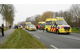 Persoon overleden na aanrijding tussen meerdere voertuigen op N307 bij Venhuizen