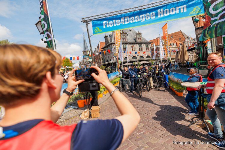 16e editie Fiets4Daagse Hoorn groot succes