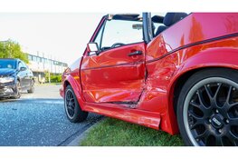 Flinke schade na ongeval op kruising in Hoorn