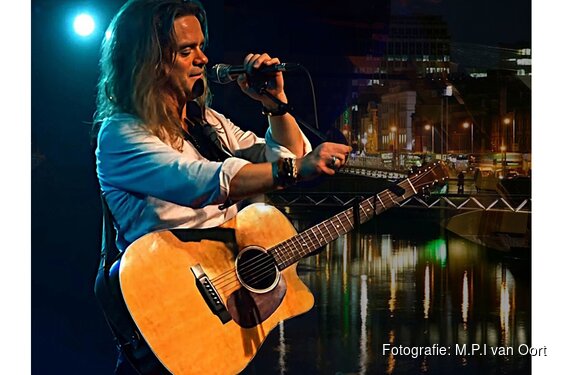 Rockpoëet Frank Blueka eert Ierse invloeden in Hoorn