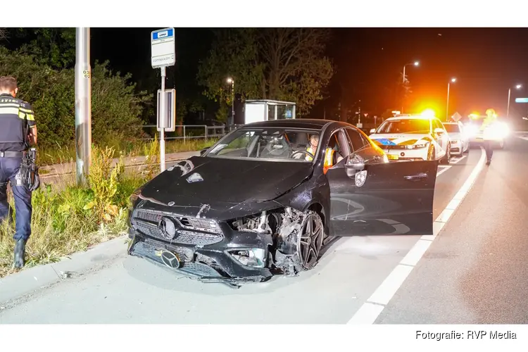 Man rijdt tientallen kilometers door na ongeval en wordt aangehouden voor rijden onder invloed