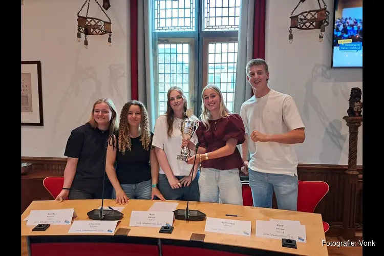 Debatwedstrijd mbo-studenten Vonk in stadhuis Alkmaar