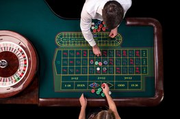 Hoe werken welkomstbonussen bij online casino's?