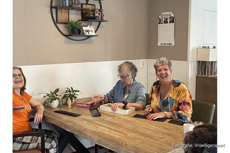 Intermaris-medewerkers steken handen uit de mouwen tijdens Intermaris DOET!