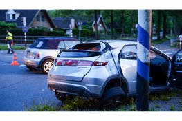 Schade na ongeval op kruising in Zwaag