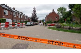 Politie start strafrechtelijk onderzoek nadat asbest vrij kwam tijdens graafwerkzaamheden in woonwijk Hoorn
