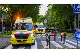 Twee gewonden nadat fatbike tegen auto aan botst