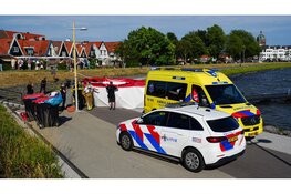 Persoon gereanimeerd nadat deze is aangetroffen in het Markermeer in Hoorn