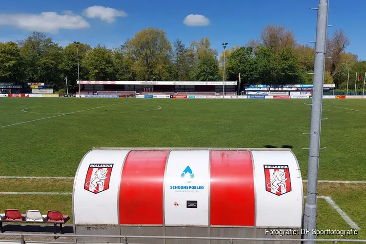 Hollandia wacht nog op eerste punten in Derde Divisie, ACV met 0-2 te sterk