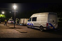 Politie treft zwaar vuurwerk aan in bestelbus. EOD zorgt voor ontploffing in Julianapark