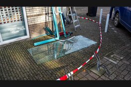 Politie zoekt getuigen van plofkraak op de Westerblokker