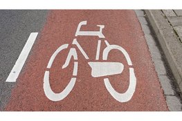 Na vragen Hoorn Centraal en EénHoorn komen extra markeringen op fiets- en voetpad Westerdijk