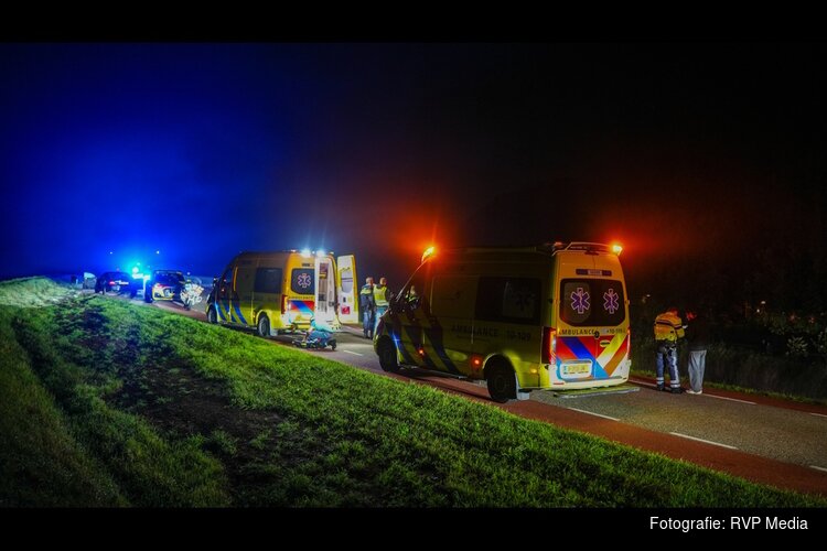 Twee voetgangers aangereden op de Westerdijk in Hoorn, politie zoekt getuigen