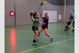 ADOS wint ‘eindelijk’