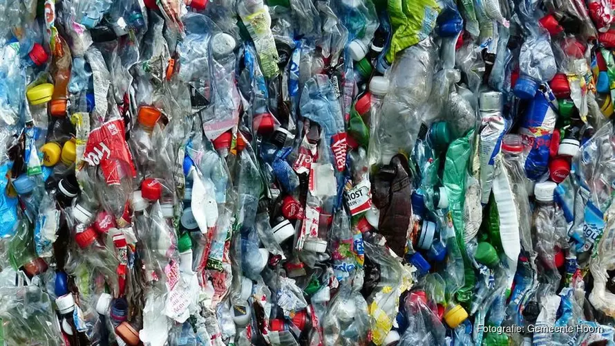 Hoornse gemeenteraad is voor statiegeld op kleine flesjes en blikjes Lees voor