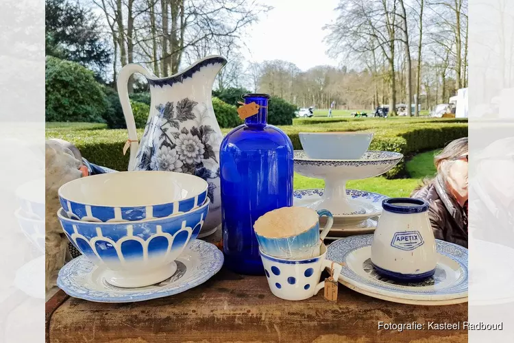 Brocante Zomer Fair bij Kasteel Radboud in Medemblik
